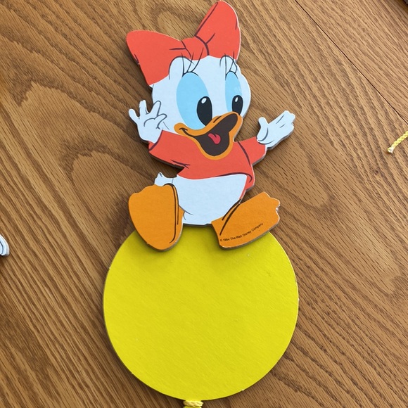 Vintage Dolly Disney Babies with Balloons Nursery Chipboard Wall Decor - Picture 8 of 16